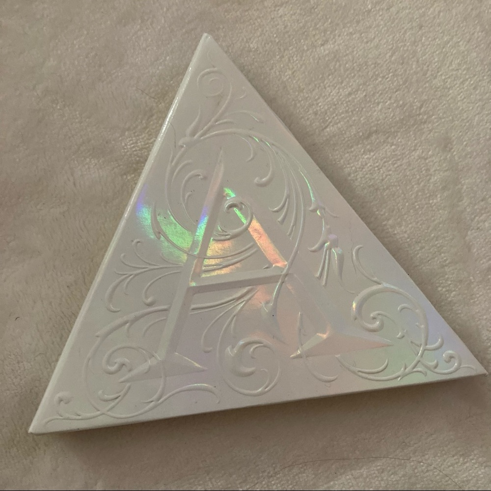 Kat Von D Alchemist palette